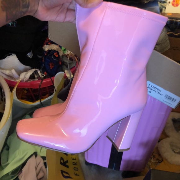 Steve Madden | Shoes | Pink Lynden 